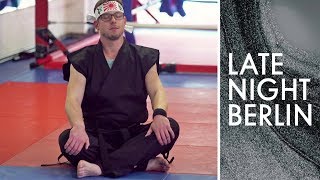 Frank Tonmann macht Karate Ist er ein würdiger Meister  Late Night Berlin  ProSieben [upl. by Ulrike]