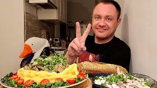 МУКБАНГ ОБЖОР ПЕЧЕНЬ КУРИНАЯ В СМЕТАНЕ С ЛУКОМ ПЮРЕ САЛАТ АСМР MUKBANG ASMR [upl. by Jarv]