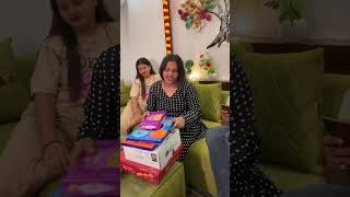 Vandana didi ko diya gift [upl. by Aserret166]