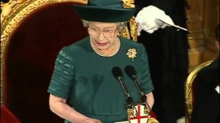 Queen Elizabeth  Annus Horribilis  Windsor Castle  Daily Star Brian Hitchen TN92156024 [upl. by Azarria]