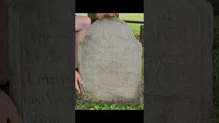 Timelapse 1792 Gravestone Cleaning  9 Year Old Arabella Loomis [upl. by Adyol32]