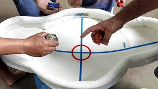 TORNEIO DE BEYBLADE MAIS ÉPICO DO CANAL COM 4 BLADERS [upl. by Aili]