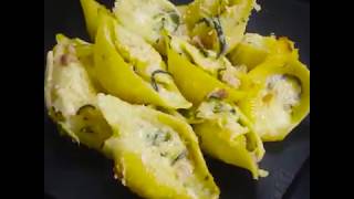 Conchiglioni con zucchine pancetta e provola ricetta semplice by altacucina [upl. by Ynner]