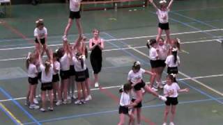 Auftritt Golden Stars Cheerleader am 18042010 [upl. by Eceinehs296]