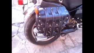 motocicleta chopper con escape modificado 2 [upl. by Walford212]