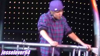 Justin BieberUpat iwirelessLIVE 2010 [upl. by Vogel]