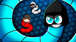 Becoming The BIGGEST SNAKE In Roblox SLITHERIO [upl. by Ylek407]