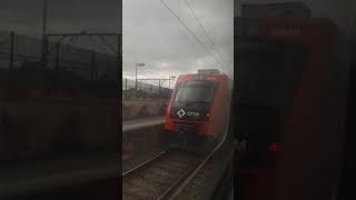 Avisos Sonoros  Trem da CPTM Chegando na Estação Jundiapeba [upl. by Flavius]