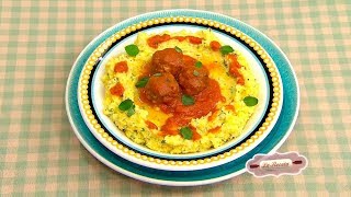 Polenta cremosa con albóndigas [upl. by Ydak]