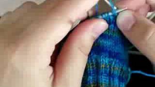 Double knitting 2 socks in 1 [upl. by Graves]