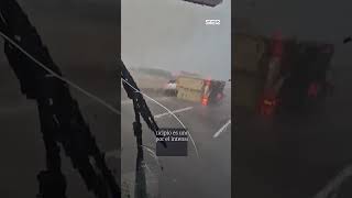 El testimonio de un camionero atrapado en carretera por la DANA [upl. by Ttergram]