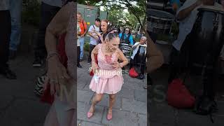 Yajaira sorprende con sus movimientos al bailar [upl. by Cavit]