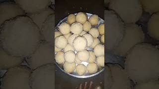 Suji ki Laddu  ytshorts  cooking  comday  subscribe 😊 😋 [upl. by Unhsiv]