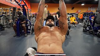 HOW TO GET HUGE CHEST amp TRICEPS Z VLOG 128 [upl. by Irt]