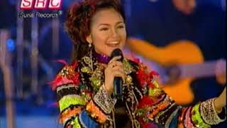 Siti Nurhaliza  Konsert Live 1999 Stadium Putra 30th Oct Konsert Solo Pertama [upl. by Elysee]