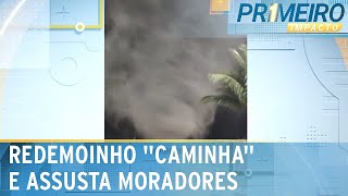 Redemoinho sai da areia e vai para calçadão em praia de SP  Primeiro Impacto 071223 [upl. by Kev]