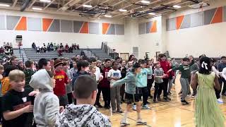 Zingat dance in Wisconsin school [upl. by Allenrac]