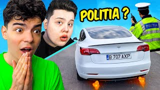 YOUTUBERII Reactioneaza la EVACUARE pe TESLA  POLITIA  🚨 [upl. by Asum]