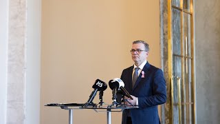 Pääministeri Petteri Orpon kommentit medialle perjantaina 410 [upl. by Osi]