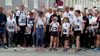 Royal Run 2019 Prinsesse Isabella og Josephine dansede før start [upl. by Sedecram294]