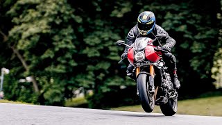 Riding the 2022 Triumph Speed Triple 1200 RR on track at Cadwell Park My second trackday ever 🥴 [upl. by Johanan]