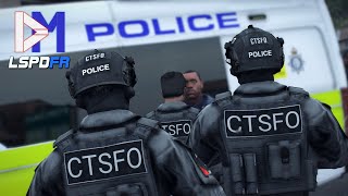 CTSFOs called to BARRICADED SUSPECT  GTA 5 British Police Mod  LSPDFR UK [upl. by Woo106]