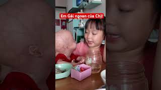 Em Gái Ngoan của chị Yêu em begaotihon tepgaofamily funny vuinhon haihuoc shorts baby cute [upl. by Amelus]