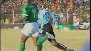 KALUSHA BWALYA FREE KICK AGAINST LIBERIA 2004 [upl. by Lucian]