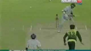 Sohail Tanvir Vs Sanath Jayasuriya Bowled [upl. by Derril]