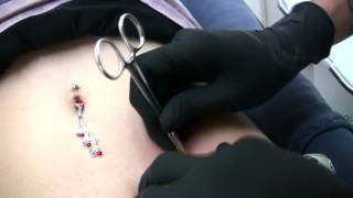 Piercing de Cadera y Ombligo 4 [upl. by Nyltyak]