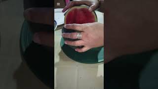 Slicing peel watermelonsweetfruitsyummyyoutubeshorttrendshort [upl. by Castro]