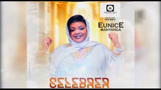 Célébrer avec Eunice Manyanga [upl. by Setarcos]