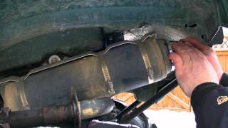 2R Racing Exhaust Tip Install Grizzly 700 [upl. by Demeter]