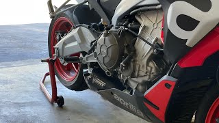 Tuono 660 stock exhaust vs Mivv delta exhaust [upl. by Arymat]