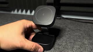 Ugreen 2 in 1 Wireless charger [upl. by Leighland]