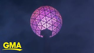 The evolution of the New Year’s Eve ball drop l GMA [upl. by Naujled]