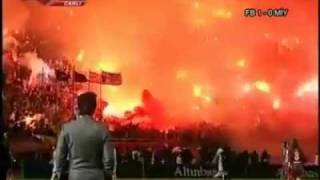 Karşıyaka  Göztepe Dk 35 Muhteşem Meşale Show HD  29 ocak 2012 [upl. by Esiahc708]