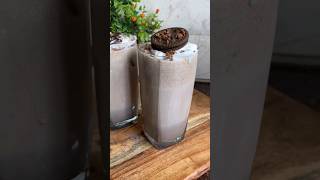 Oreo shake  Oreo milk shake shorts oreoshake milkshake trending homemaderecipe [upl. by Vladimar]