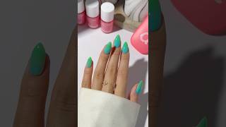 Grönblåa naglar 🩵trydippi dippi dippinails dippikit nails nailinspo [upl. by Geaghan]