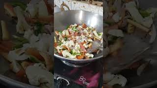 Jaladi Jaladi Kuchh Bnana ho to Ye Trai Kro👌 Veg biryani recipe [upl. by Wenoa]