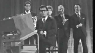 Quartetto Cetra con Lelio Luttazzi  La ballata del critico TV Teatro 10 1964 [upl. by Ruford]