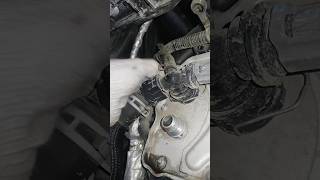 Wrangler oil vapor separator replace  shots wrangler [upl. by Ezar]