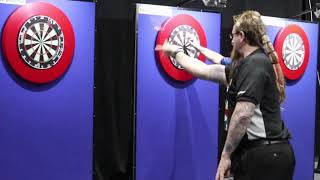 Simon Whitlock Darts Throwing [upl. by Yacov966]