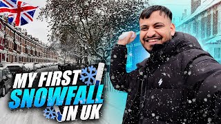 MY FIRST SNOWFALL IN Birmingham Uk 🇬🇧❄️☃️ [upl. by Andromada]