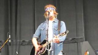 Todd Snider quotDoll Facequot Hoxeyville Music Festival Aug 22 2009 [upl. by Handy]