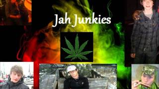 Onderbroeken Song chiara diss  JahJunkies [upl. by Gnilrac68]