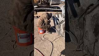 Excavator breakage repair by electric welding [upl. by Maillliw]