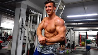 Tim Gabel Posing 2015 mit inscope21  Mit Tim im Gym Handgelenksumfang  Genetisches Maximum [upl. by Hephzibah105]