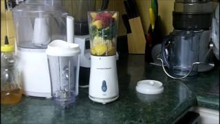 Hamilton Beach Single Serve Blender Smoothie Maker Review  making a smoothie  green smoothie [upl. by Akehsar449]