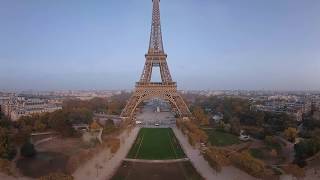 Visitez la Tour Eiffel en réalité virtuelle à 360° [upl. by Leumel]